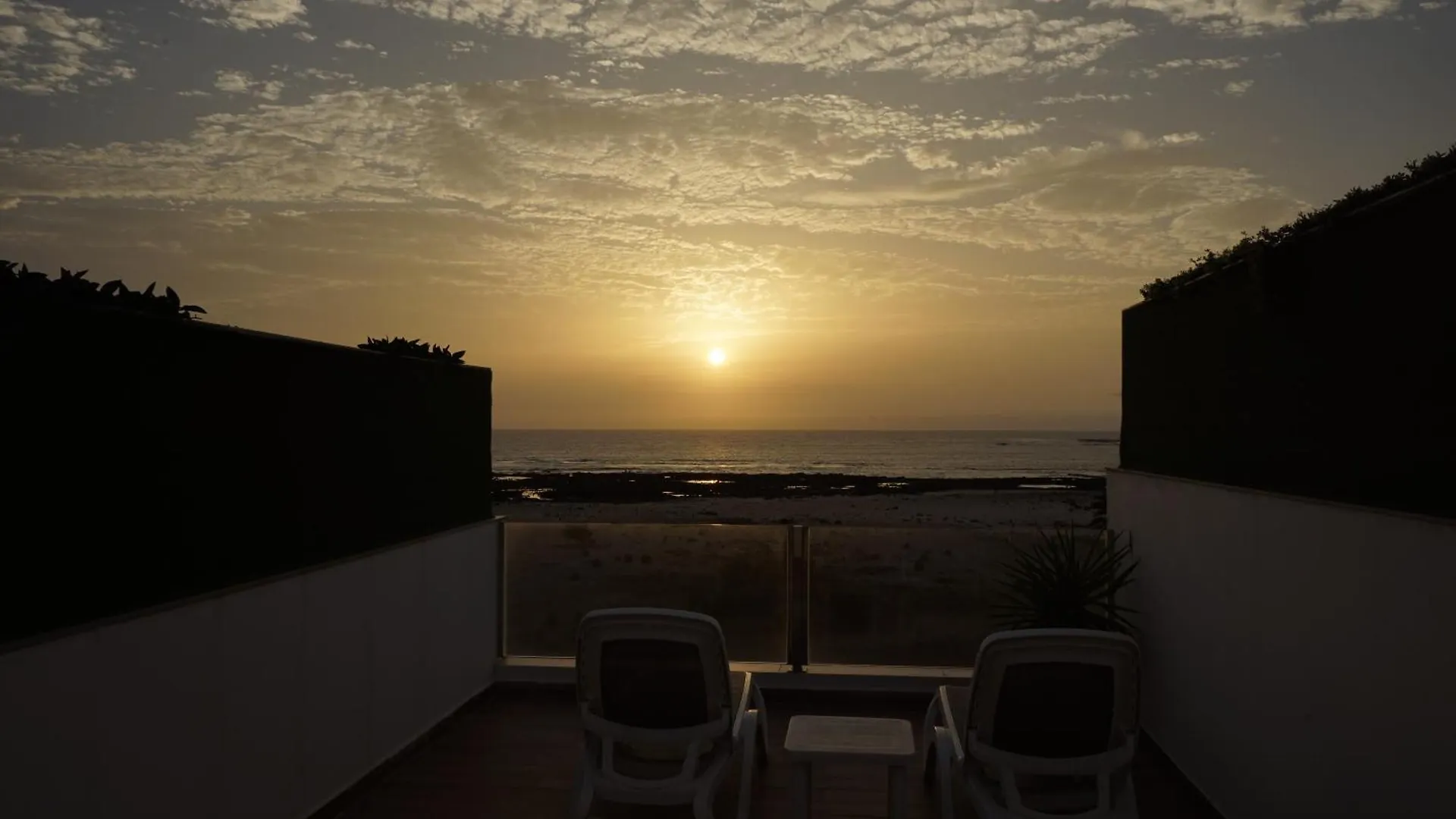 Apartamentos Tocororo Cotillo 0*,